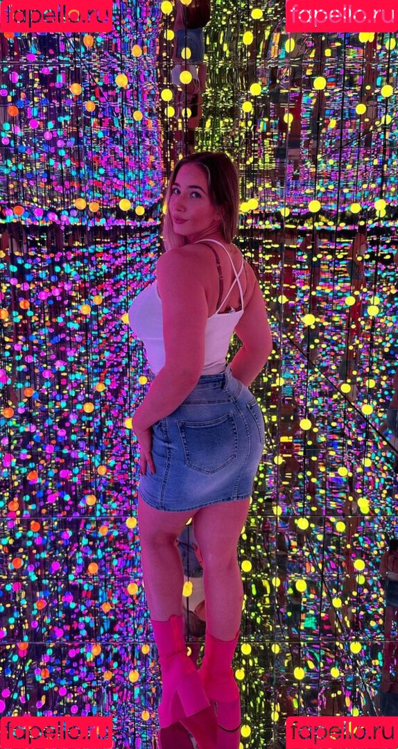 Doreen Zing Onlyfans Photo Gallery 