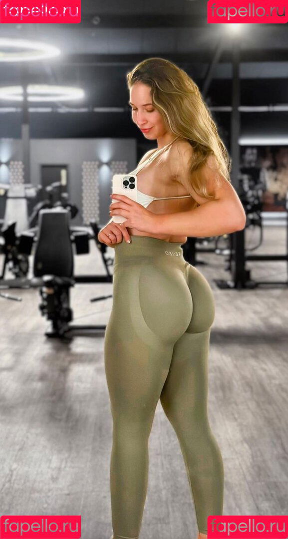 Doreen Zing Onlyfans Photo Gallery 