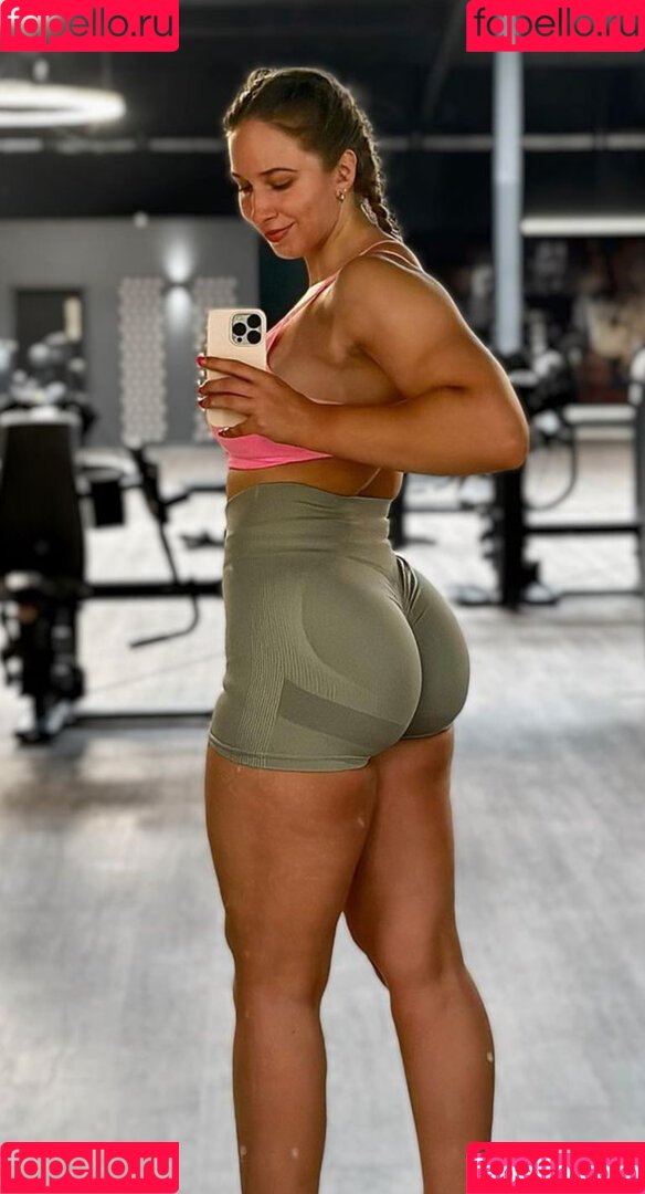 Doreen Zing Onlyfans Photo Gallery 