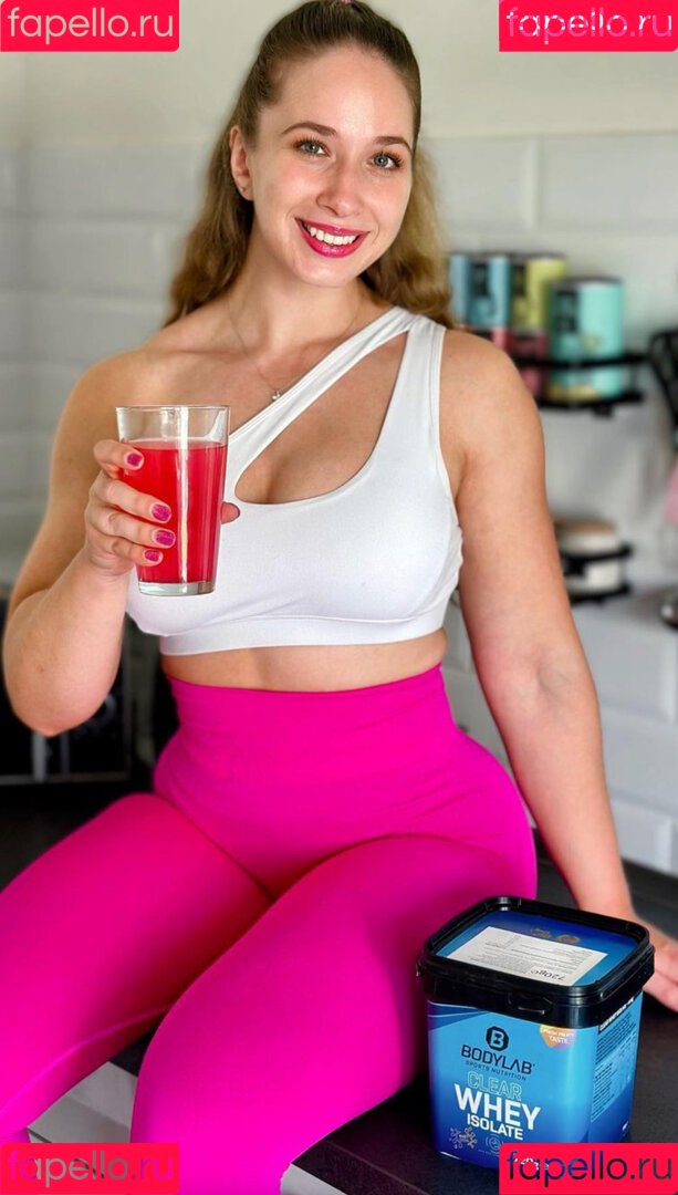 Doreen Zing Onlyfans Photo Gallery 