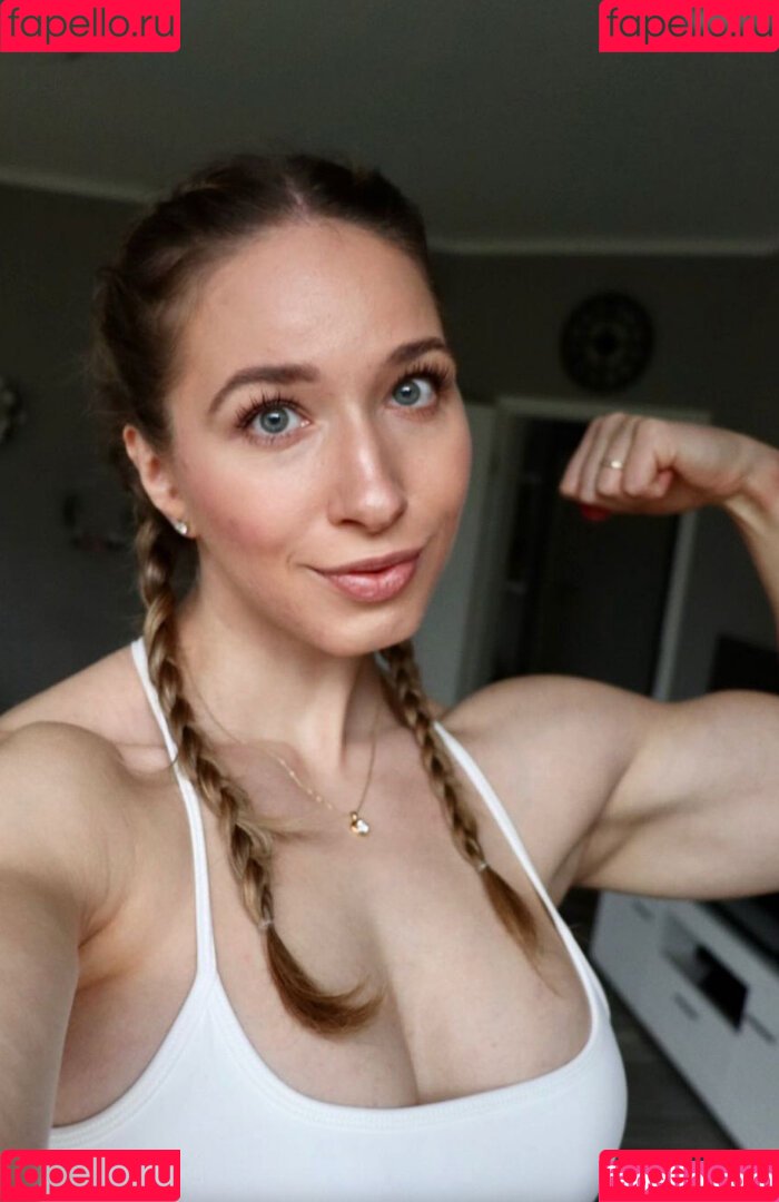 Doreen Zing Onlyfans Photo Gallery 