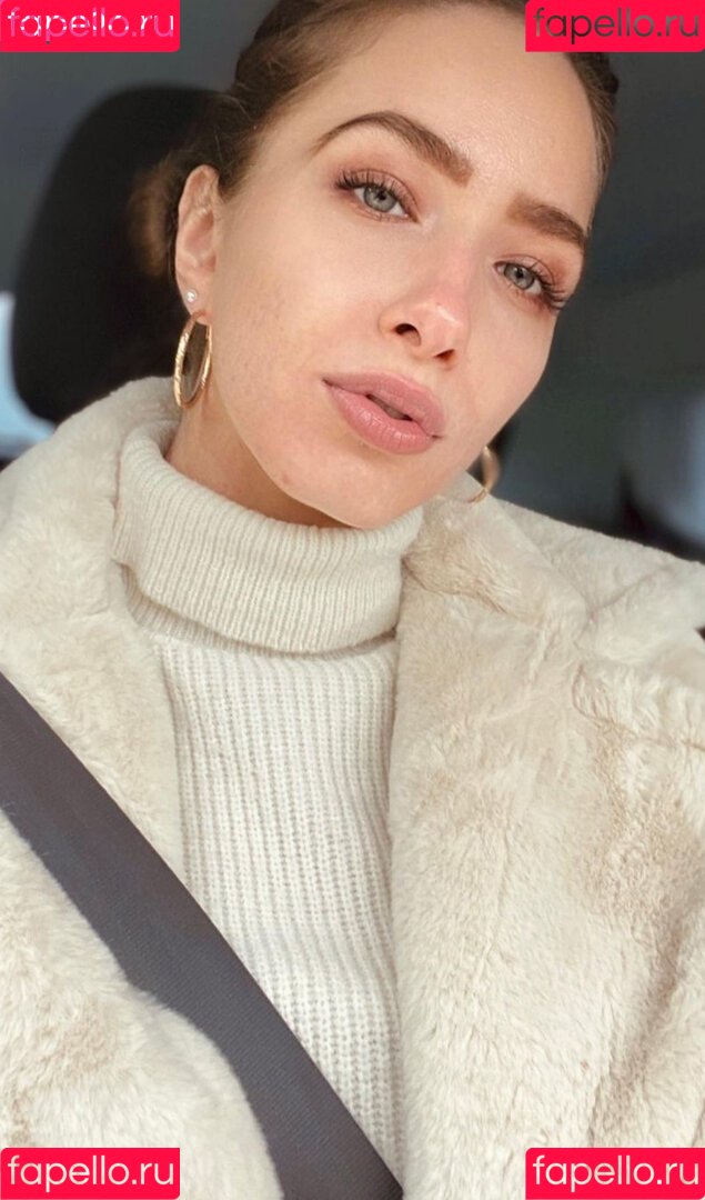 Doreen Zing Onlyfans Photo Gallery 