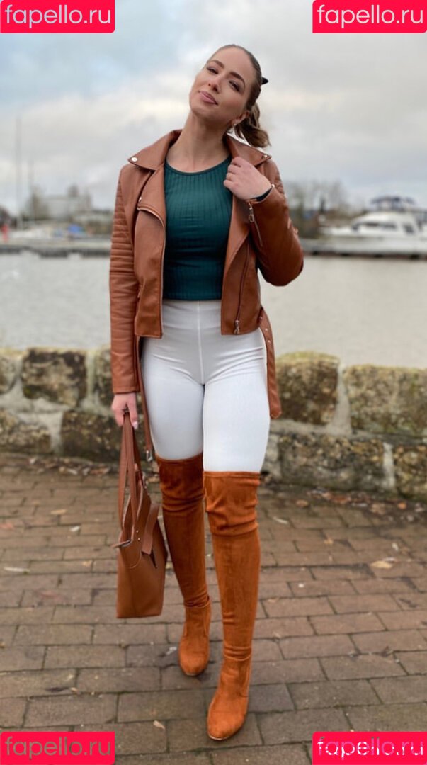 Doreen Zing Onlyfans Photo Gallery 