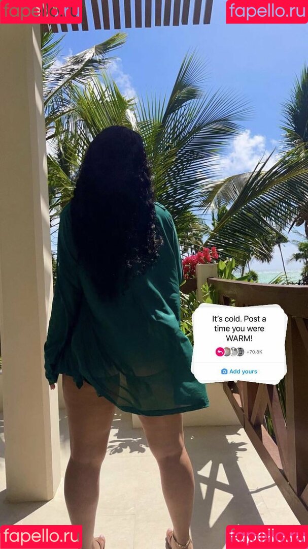 LovelyLesh Onlyfans Photo Gallery 