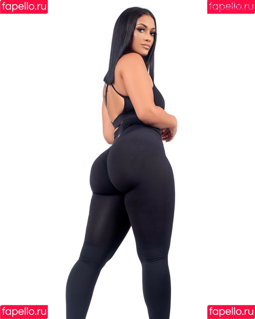 LovelyLesh Onlyfans Photo Gallery 