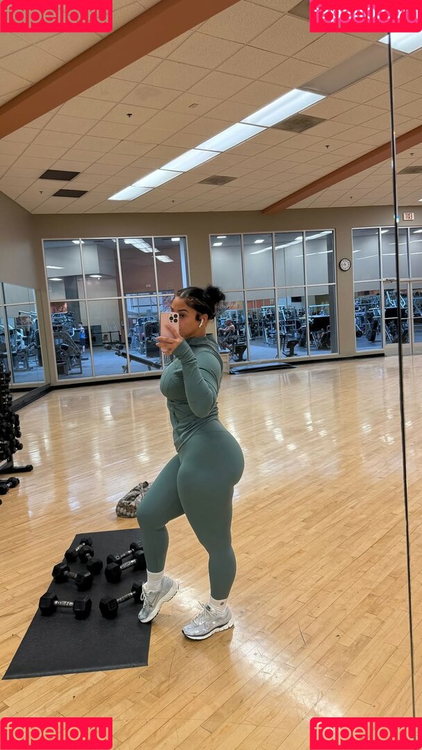 LovelyLesh Onlyfans Photo Gallery 