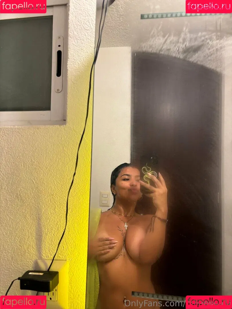 Naian Seani Onlyfans Photo Gallery 