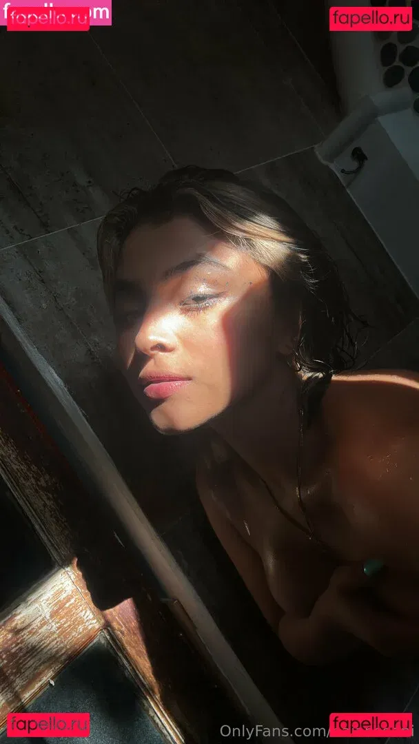 Naian Seani Onlyfans Photo Gallery 