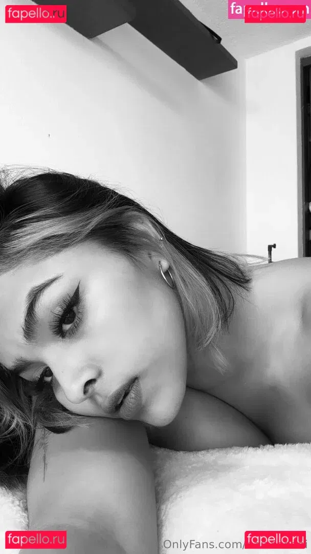 Naian Seani Onlyfans Photo Gallery 