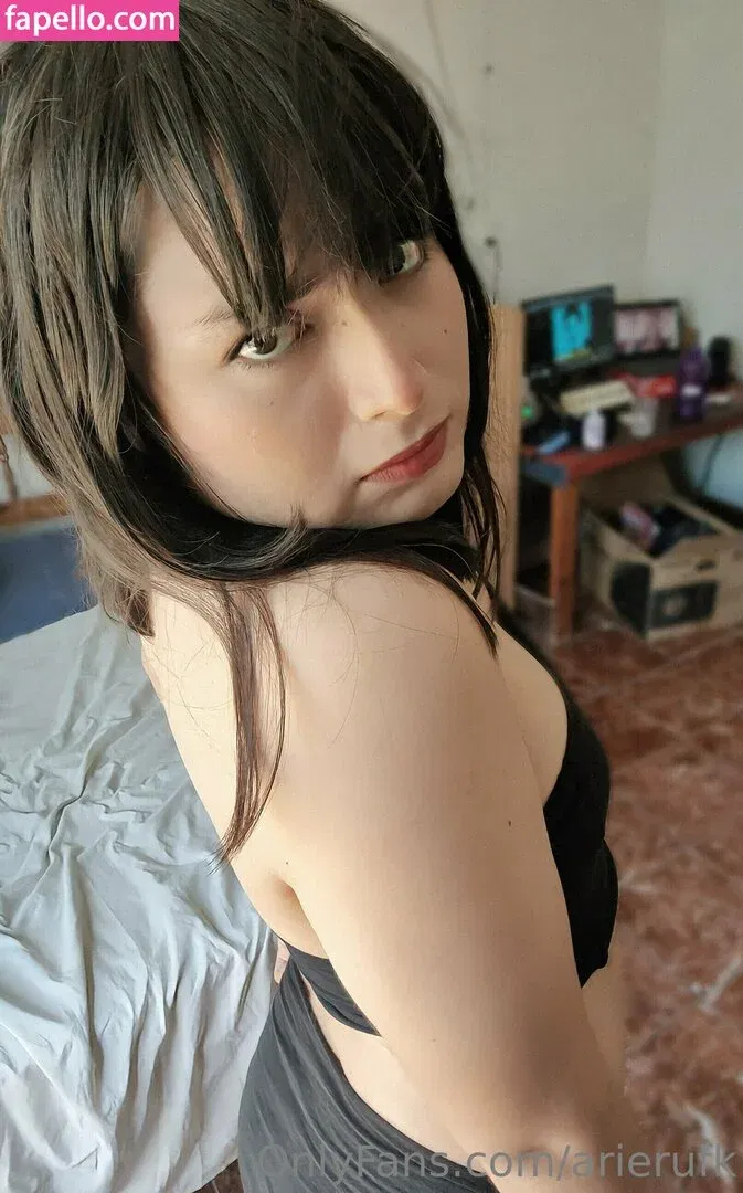 arierufk Onlyfans Photo Gallery 
