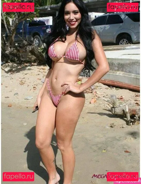 Carolina Petkoff Onlyfans Photo Gallery 