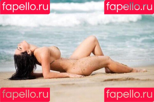 Carolina Petkoff Onlyfans Photo Gallery 