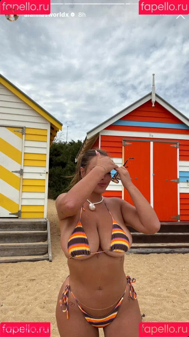 Alanna Pow Onlyfans Photo Gallery 