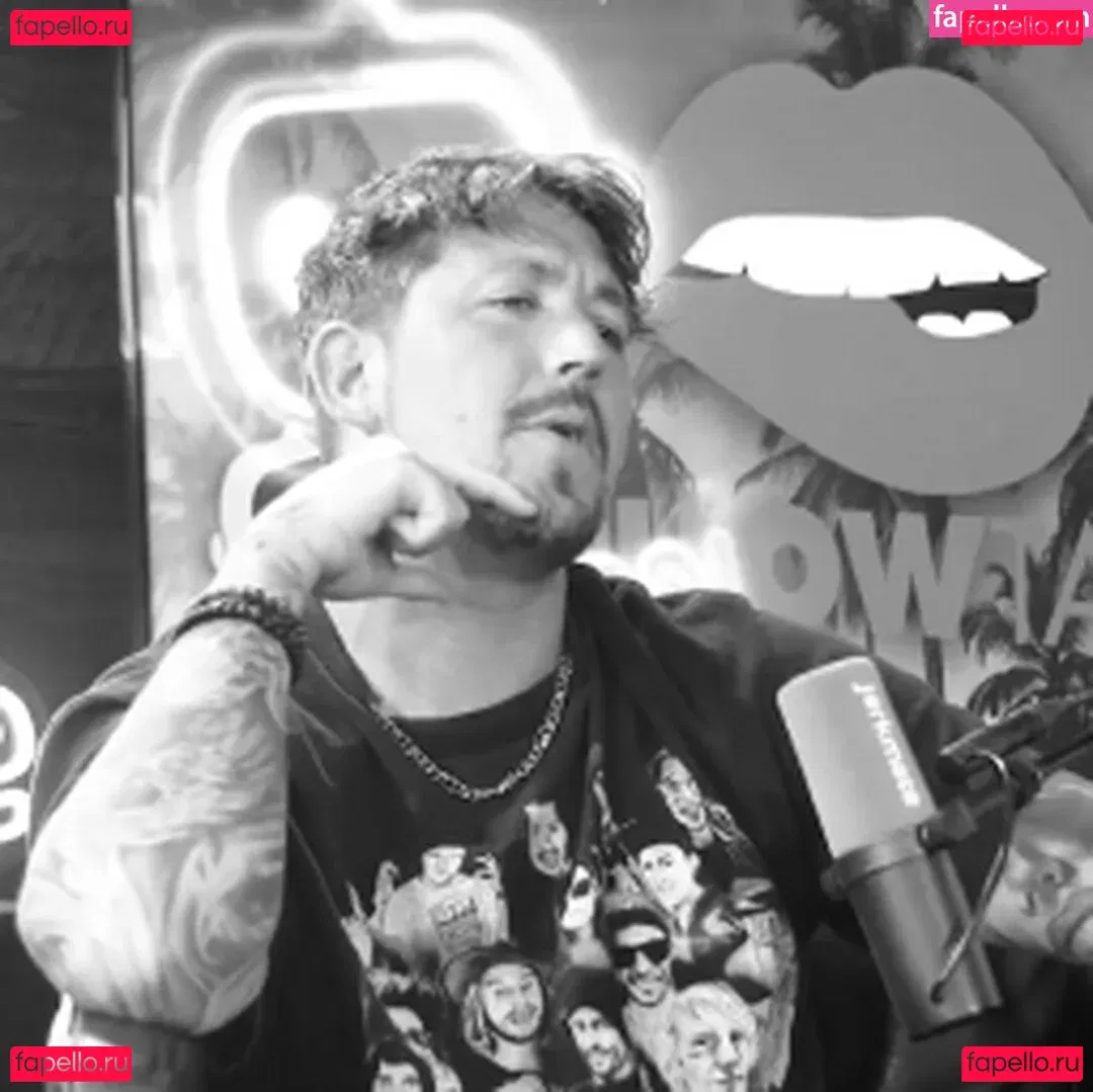 Alanna Pow Onlyfans Photo Gallery 