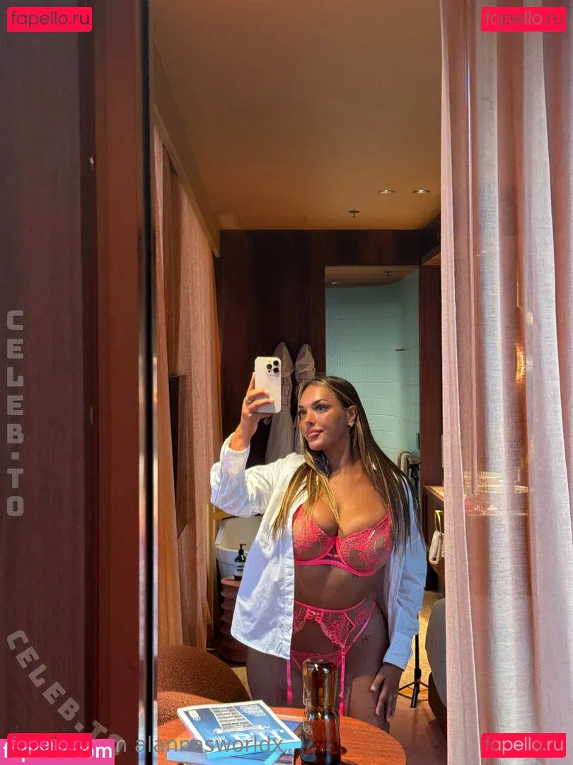 Alanna Pow Onlyfans Photo Gallery 