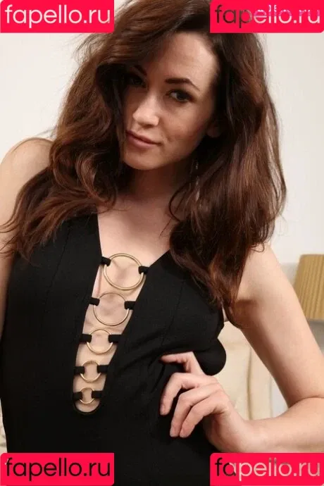 tess lyndon Onlyfans Photo Gallery 