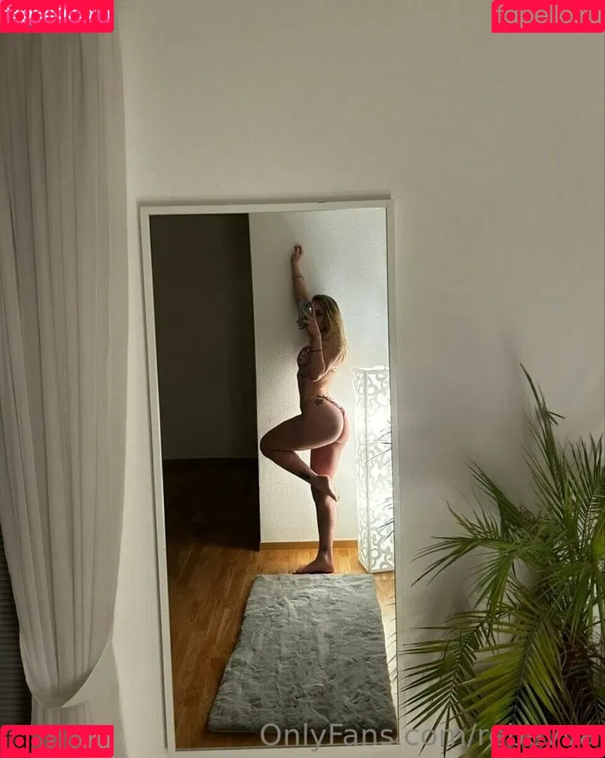 StormRebecca Onlyfans Photo Gallery 