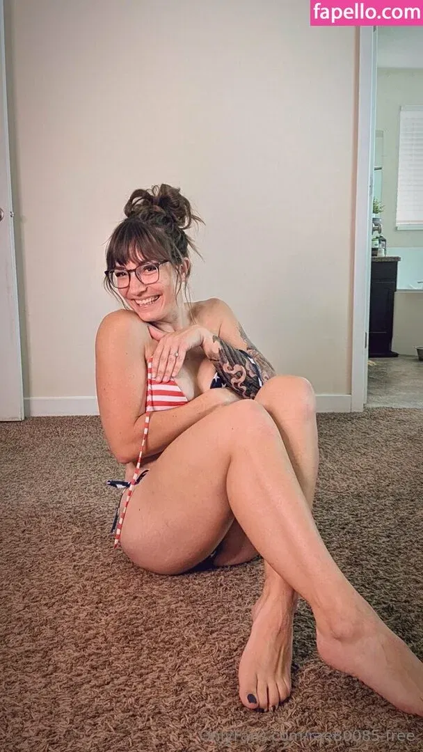 rae80085-free Onlyfans Photo Gallery 