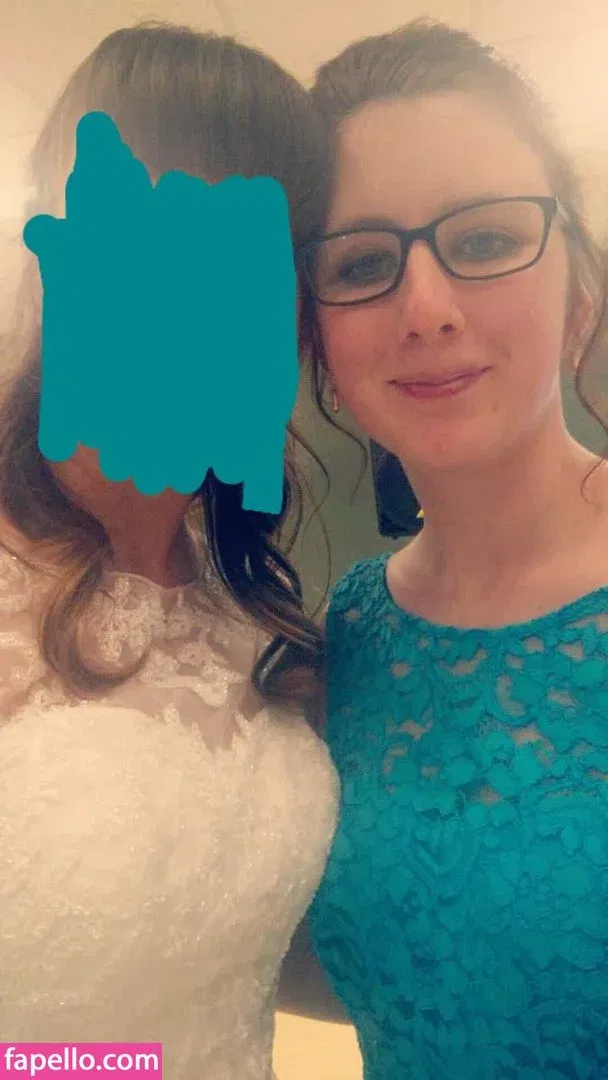 Vee_ SG Onlyfans Photo Gallery 