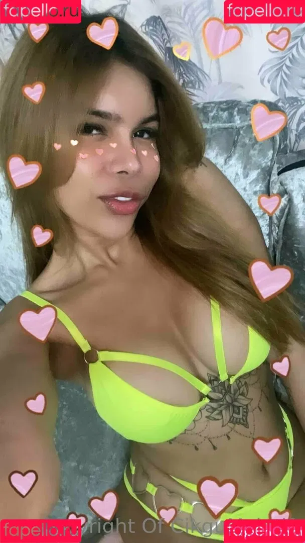 cikgumelati1 Onlyfans Photo Gallery 