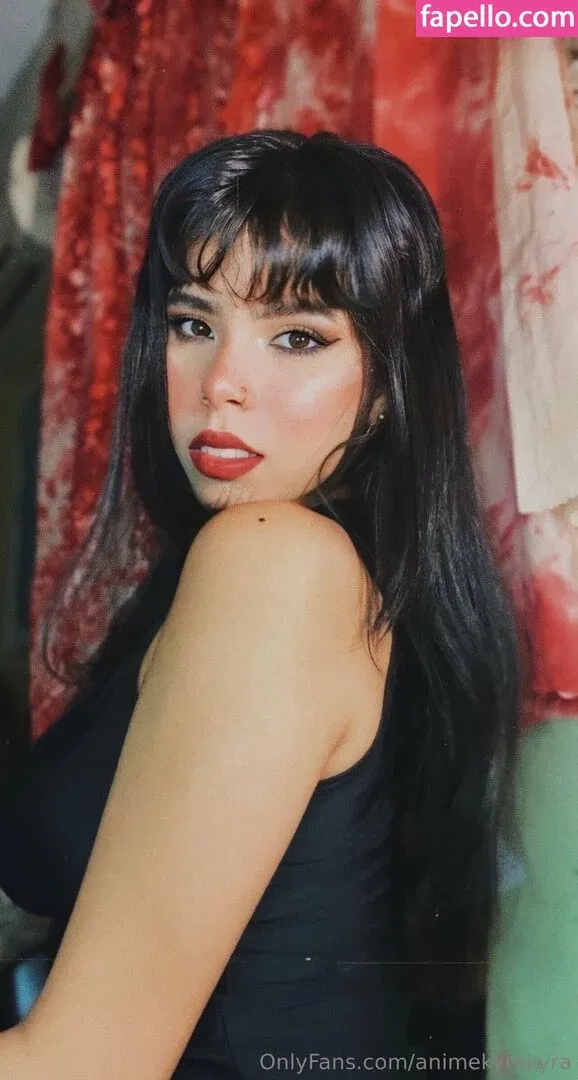 brattykyra Onlyfans Photo Gallery 