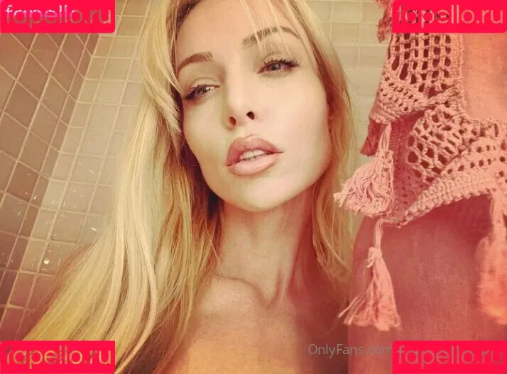 manuelferraratv Onlyfans Photo Gallery 
