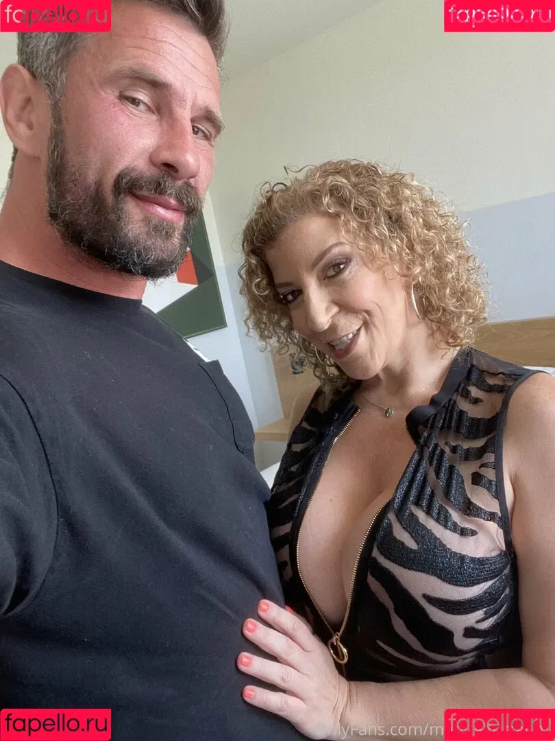 manuelferraratv Onlyfans Photo Gallery 