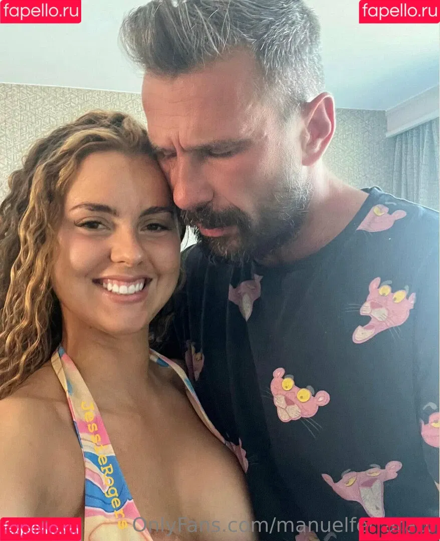 manuelferraratv Onlyfans Photo Gallery 