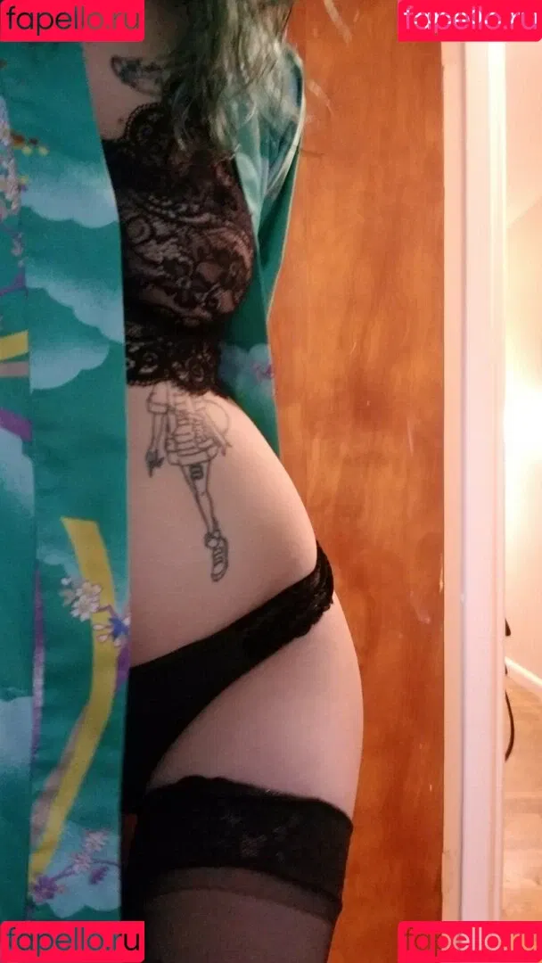 urokogal Onlyfans Photo Gallery 