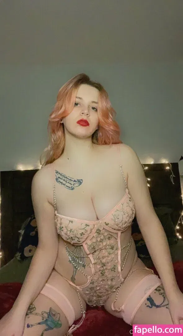 urokogal Onlyfans Photo Gallery 