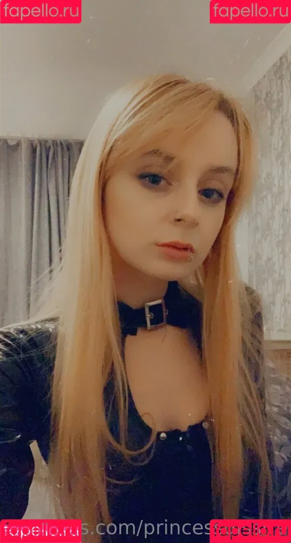 princessdissfree Onlyfans Photo Gallery 