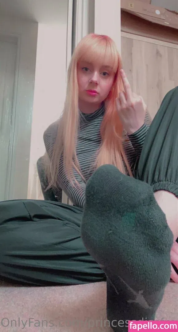 princessdissfree Onlyfans Photo Gallery 