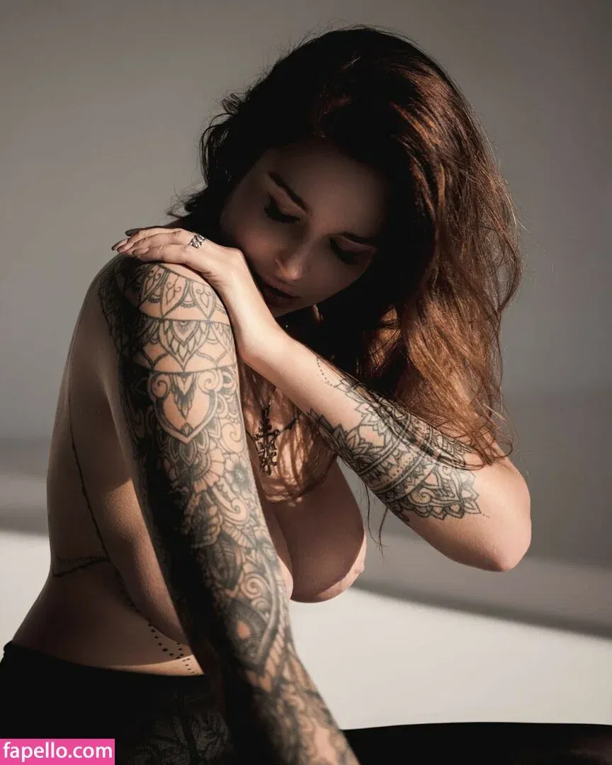 hell_voron Onlyfans Photo Gallery 