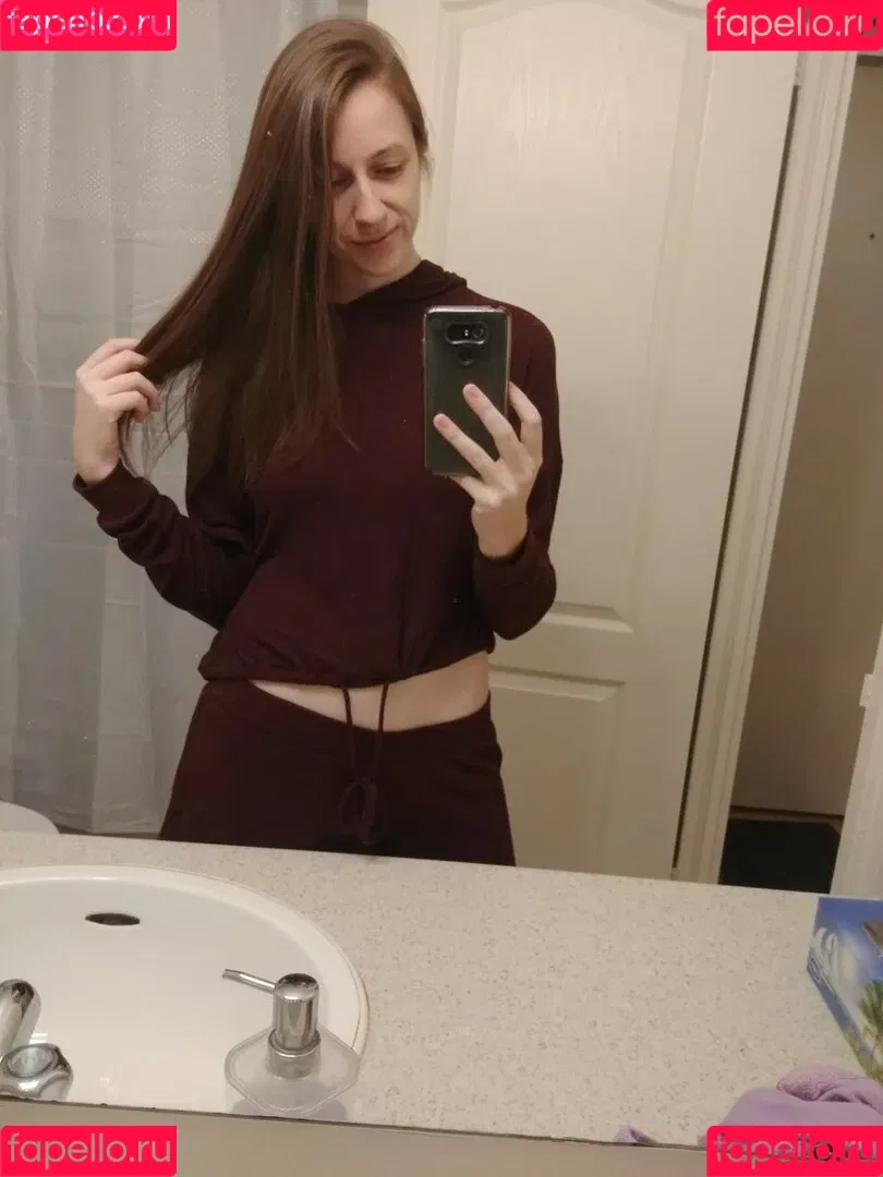 CrystAAHHL Onlyfans Photo Gallery 