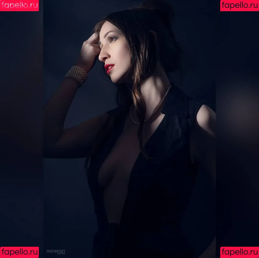 CrystAAHHL Onlyfans Photo Gallery 