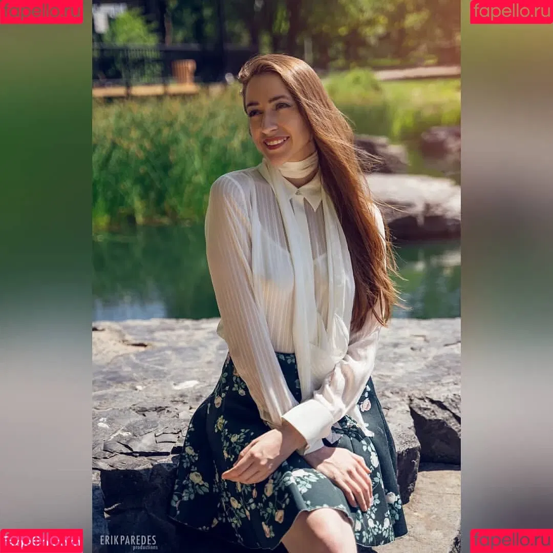 CrystAAHHL Onlyfans Photo Gallery 