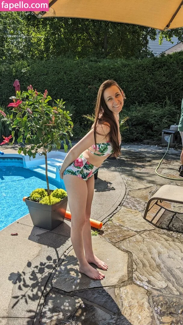 CrystAAHHL Onlyfans Photo Gallery 