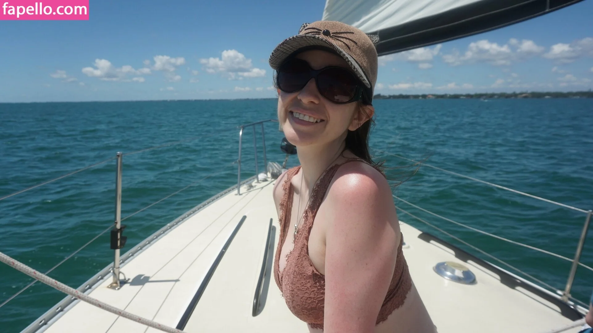 CrystAAHHL Onlyfans Photo Gallery 