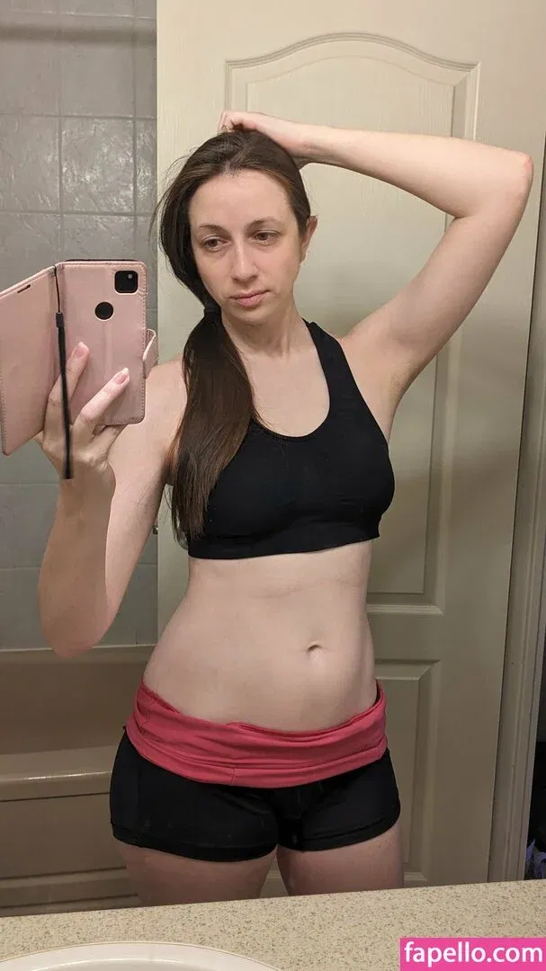 CrystAAHHL Onlyfans Photo Gallery 