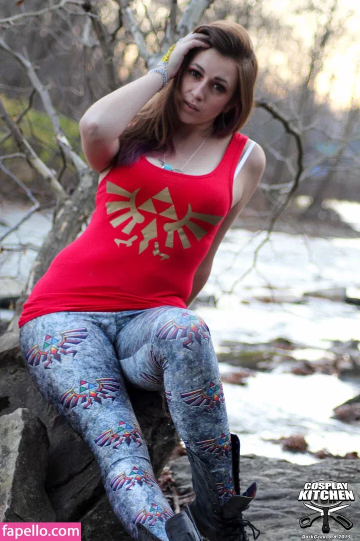 CrystAAHHL Onlyfans Photo Gallery 