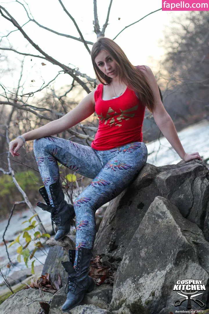 CrystAAHHL Onlyfans Photo Gallery 