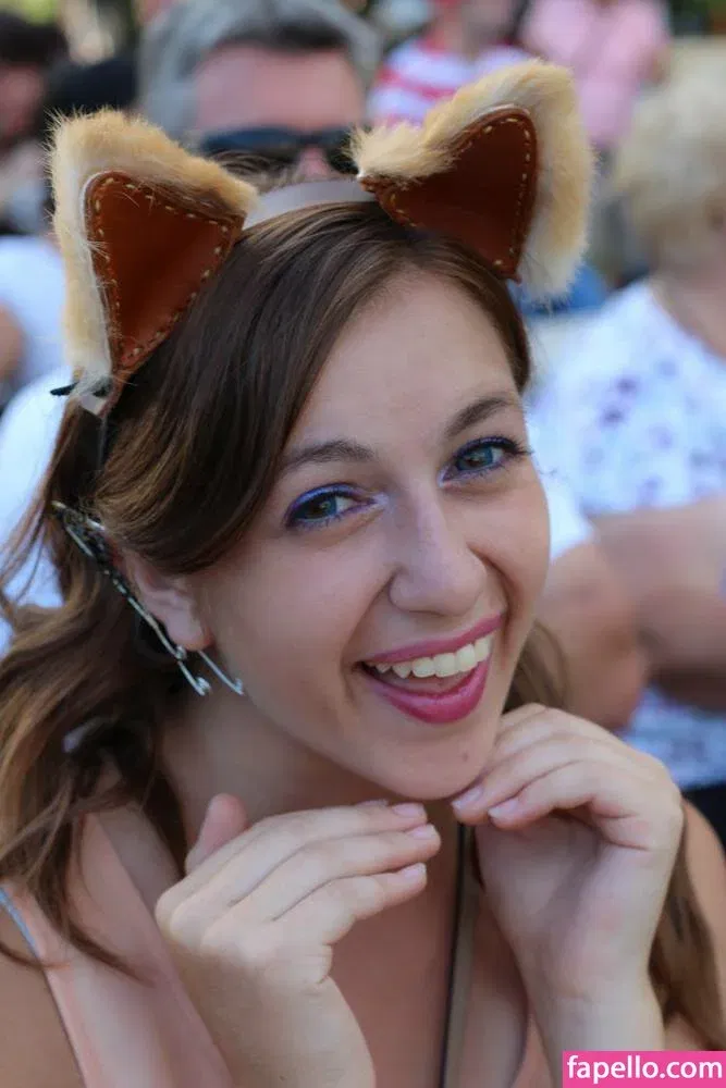 CrystAAHHL Onlyfans Photo Gallery 