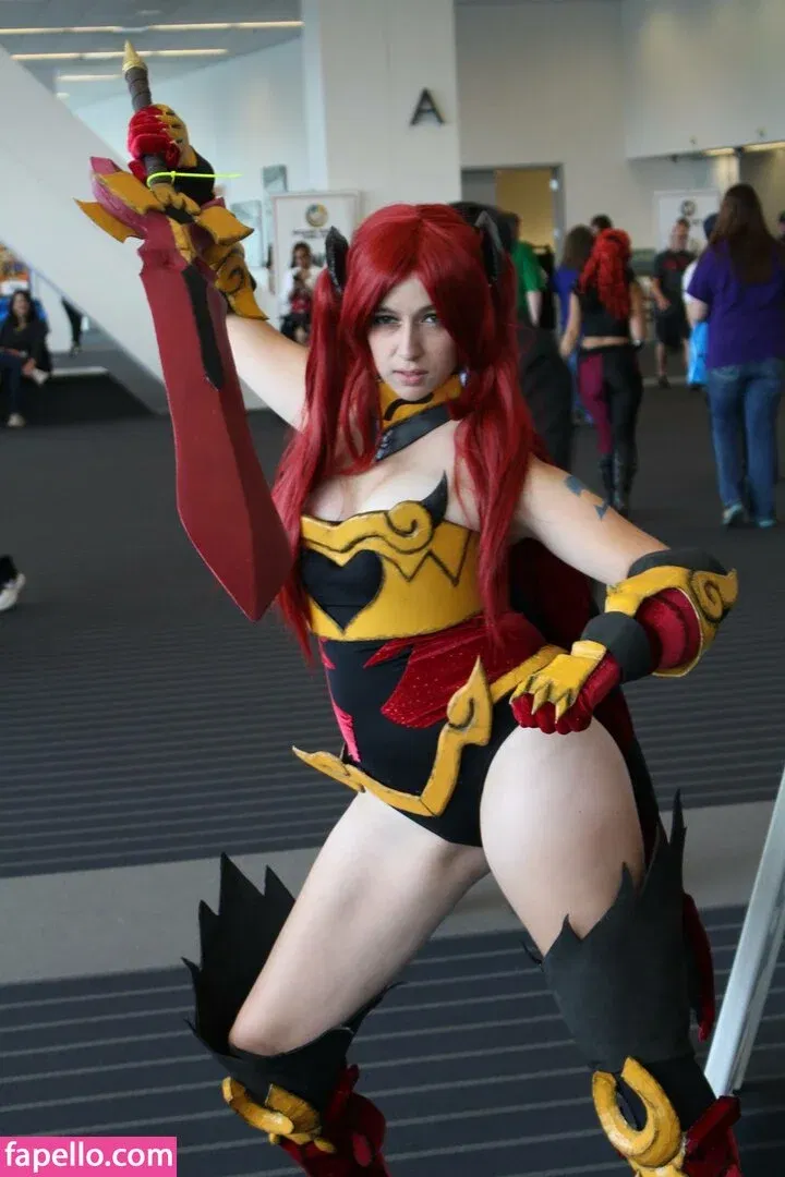 CrystAAHHL Onlyfans Photo Gallery 