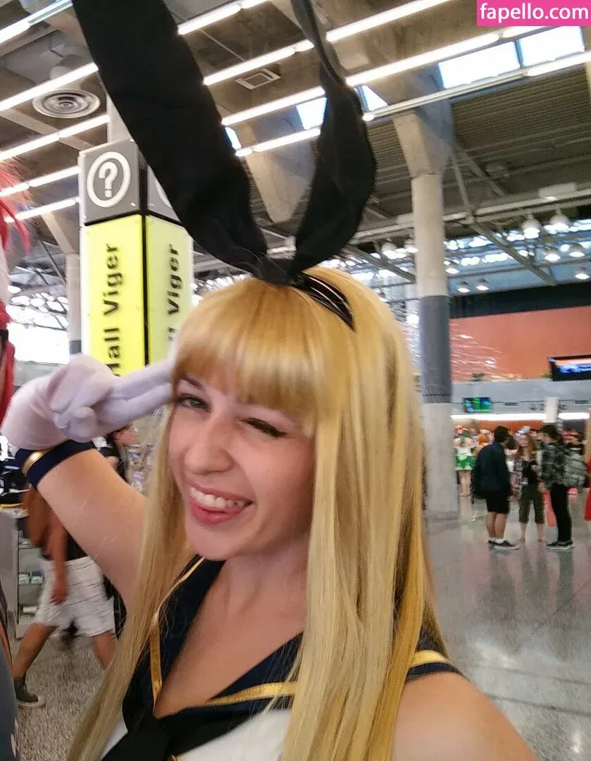 CrystAAHHL Onlyfans Photo Gallery 