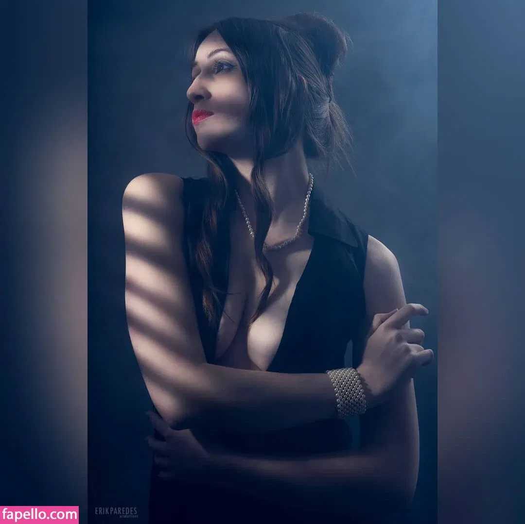 CrystAAHHL Onlyfans Photo Gallery 