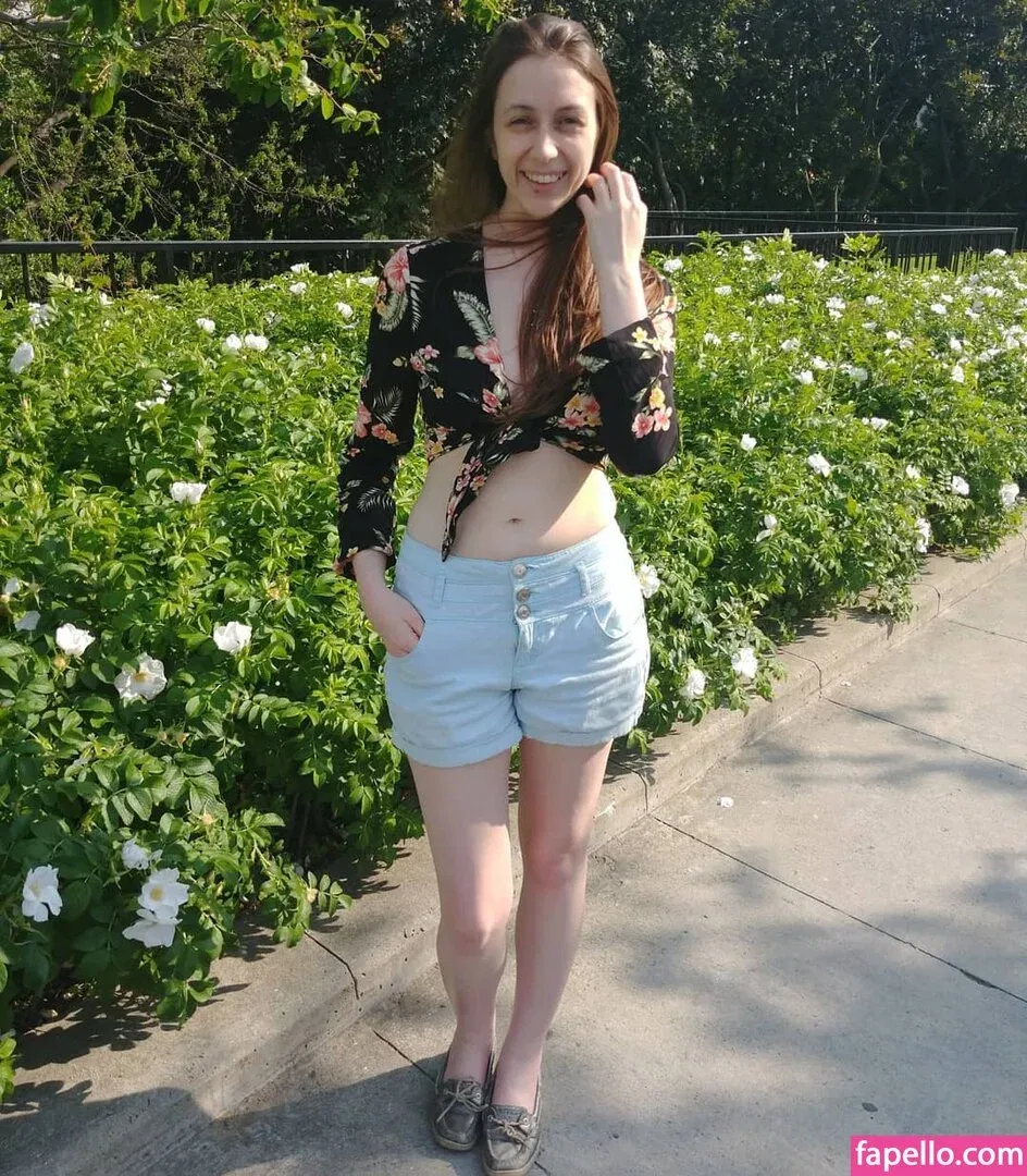 CrystAAHHL Onlyfans Photo Gallery 