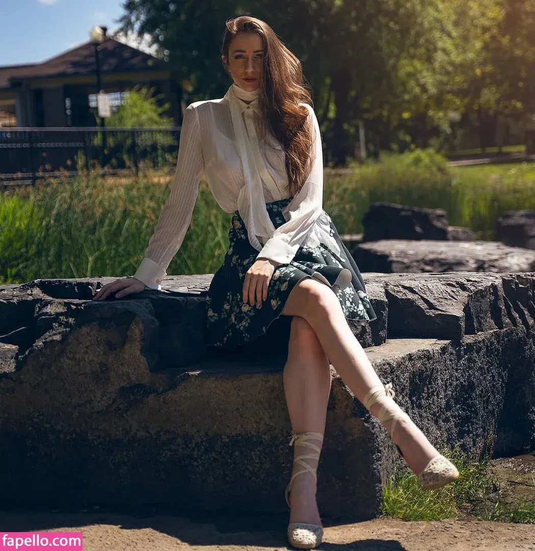 CrystAAHHL Onlyfans Photo Gallery 