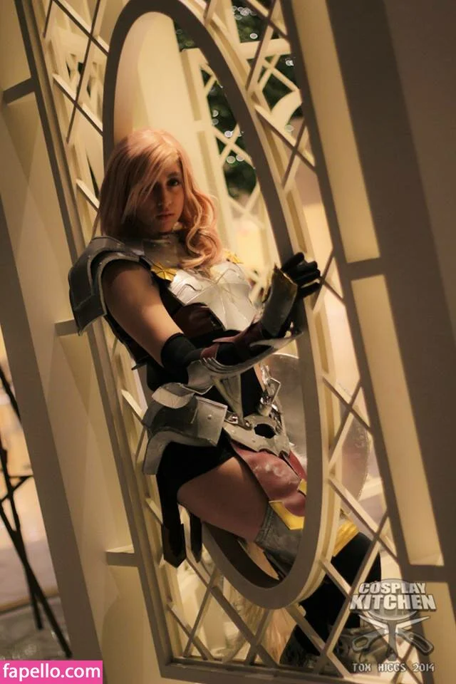 CrystAAHHL Onlyfans Photo Gallery 