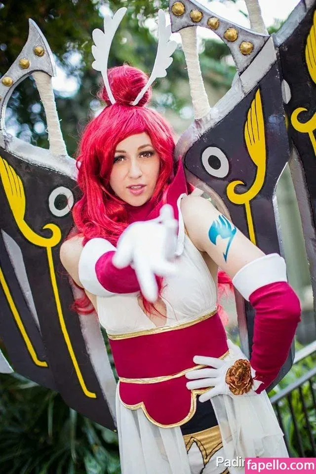 CrystAAHHL Onlyfans Photo Gallery 