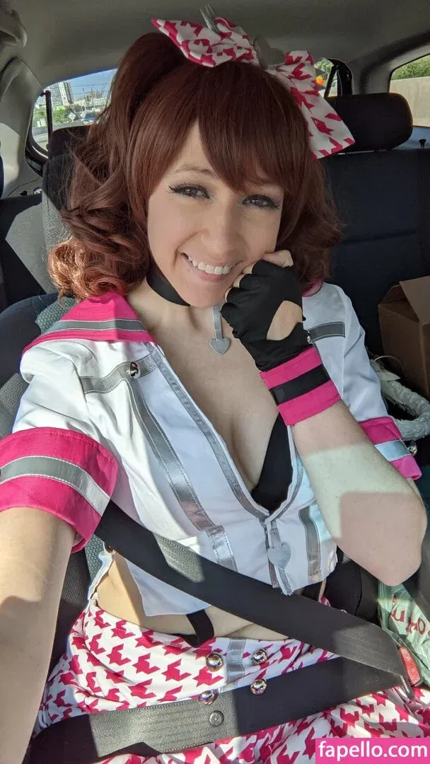 CrystAAHHL Onlyfans Photo Gallery 